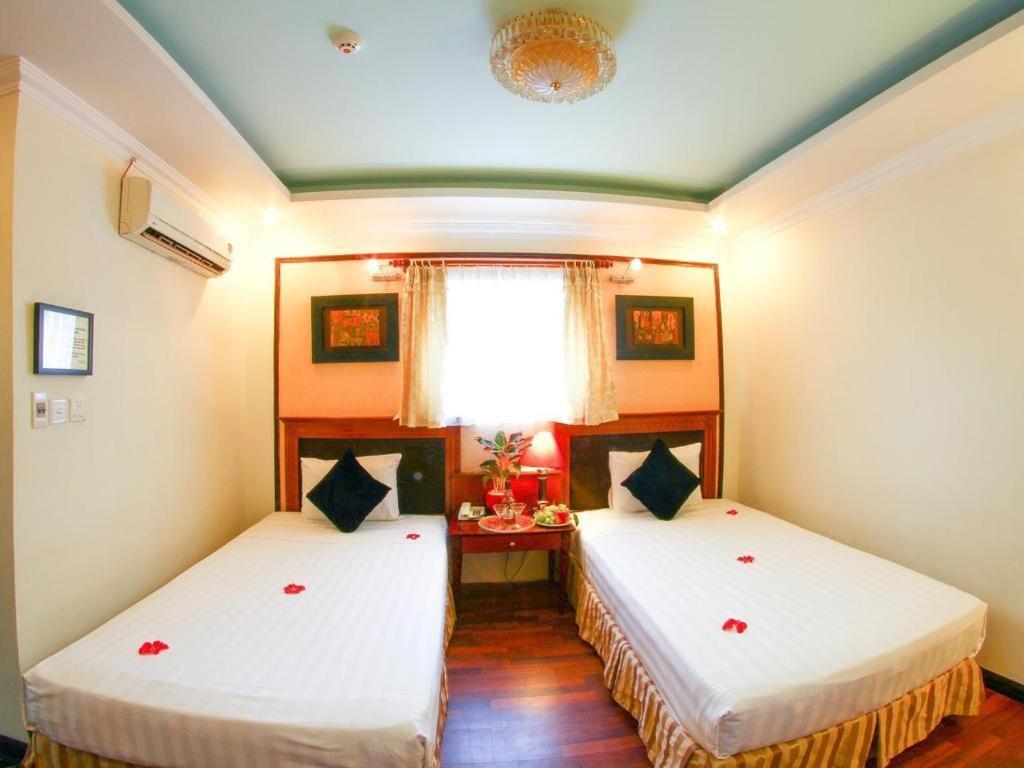 Atrium Hanoi Hotel Exterior photo