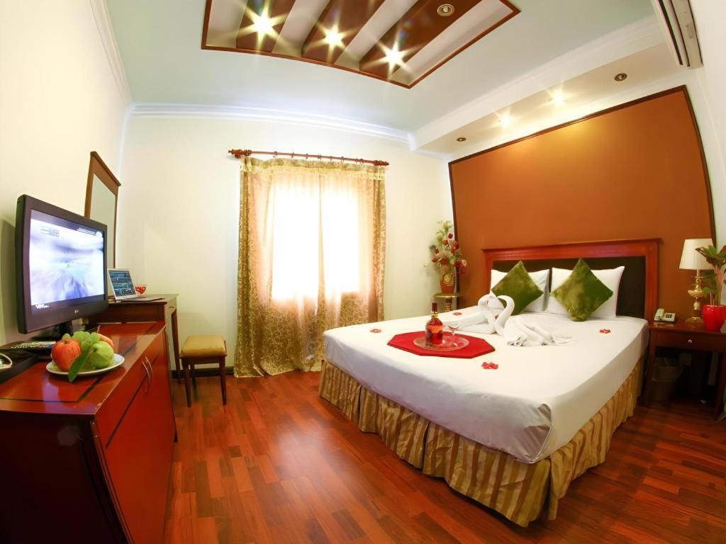Atrium Hanoi Hotel Exterior photo