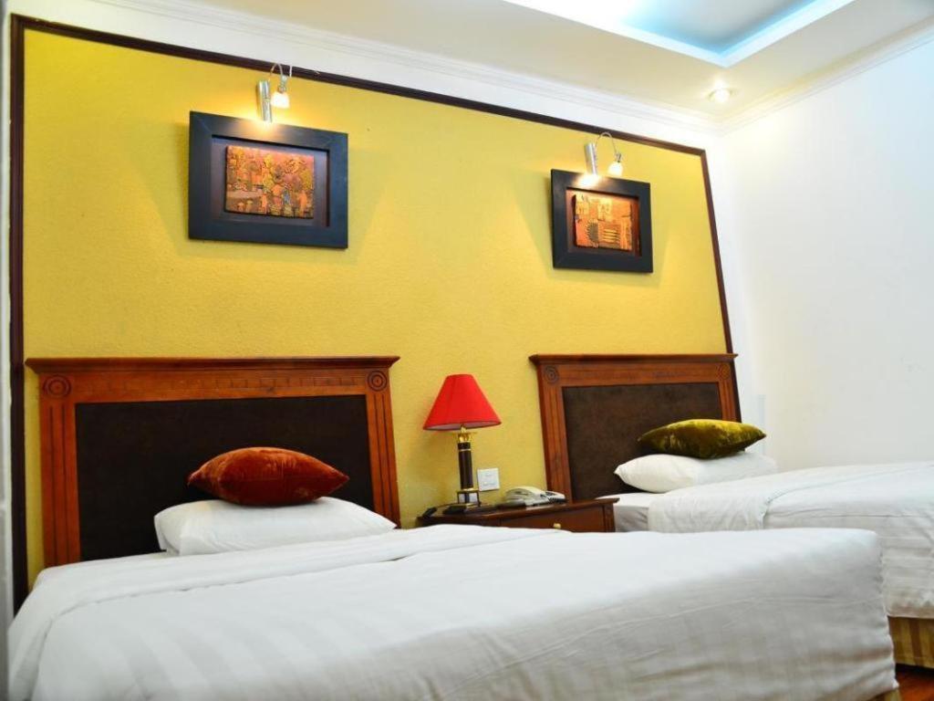 Atrium Hanoi Hotel Exterior photo